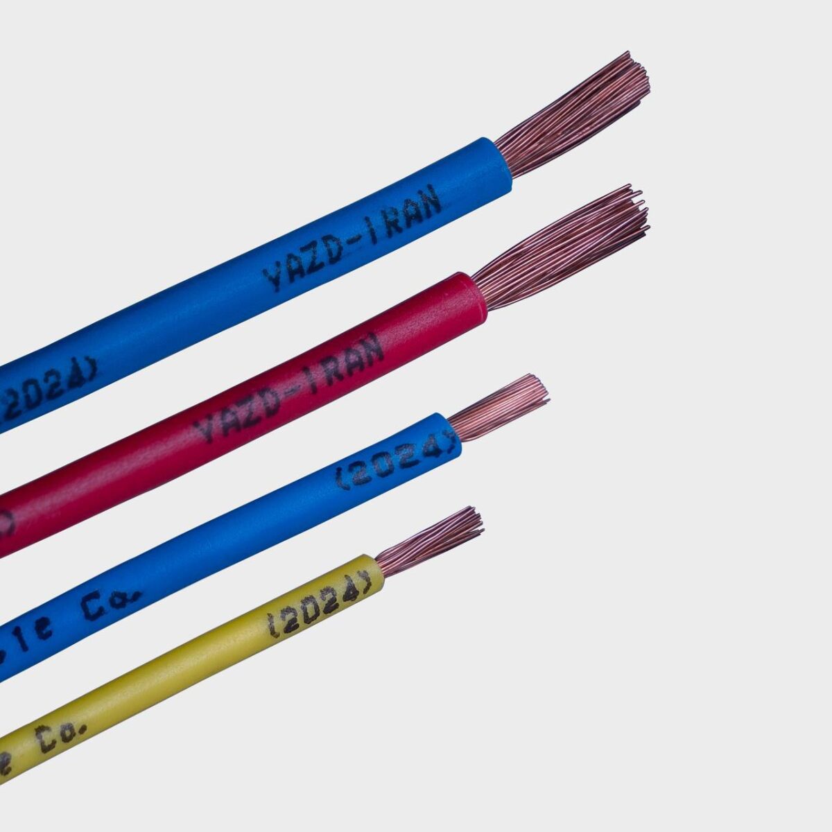 photo 2025 04 09 09 22 54 scaled - تفاوت سیم و کابل چیست؟ بررسی کامل فرق سیم و کابل از نظر ساختار و کاربرد